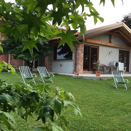 Agriturismo La Virginia Villa Revello ภายนอก รูปภาพ