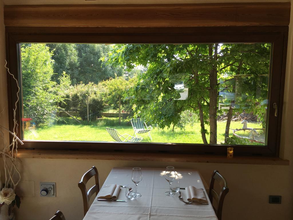 Agriturismo La Virginia Villa Revello ภายนอก รูปภาพ
