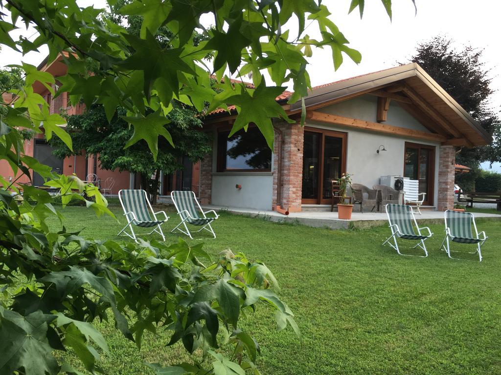 Agriturismo La Virginia Villa Revello ภายนอก รูปภาพ